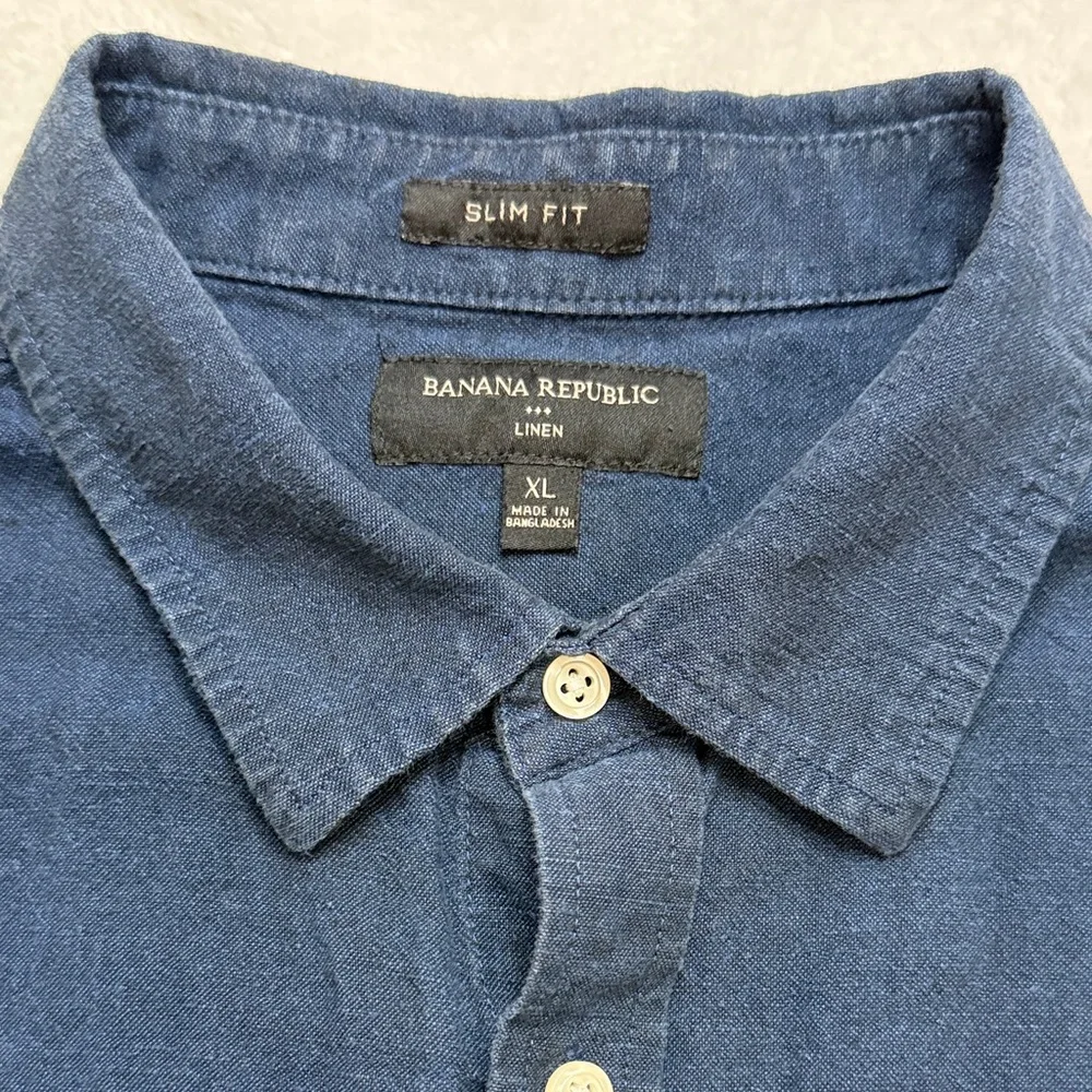 Banana Republic Dark Blue Casual Button-Down Shirt